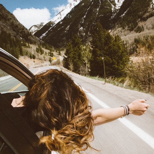 5 Things to do on a long car ride and make time fly