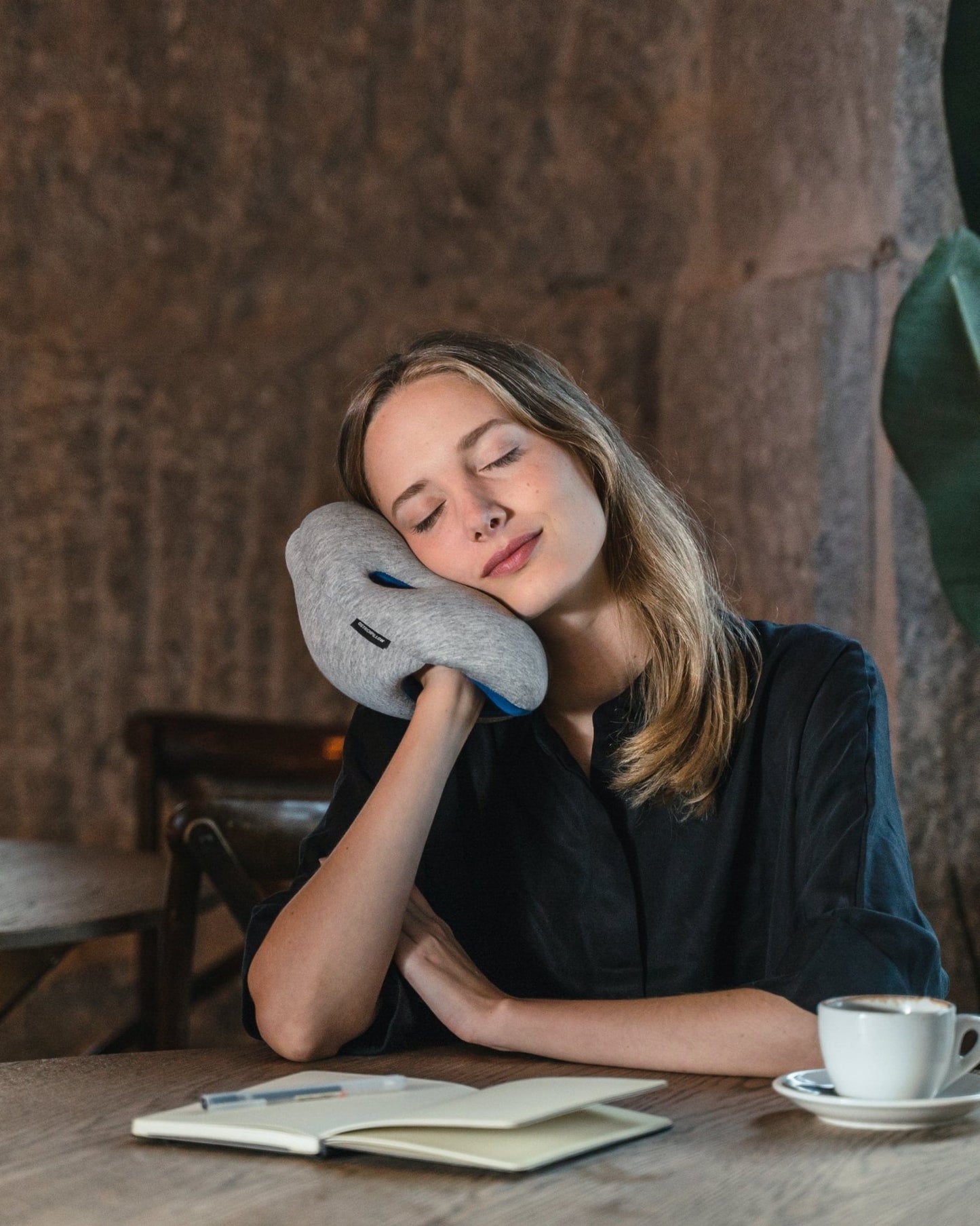 Mini Handy Pillow - Ostrichpillow