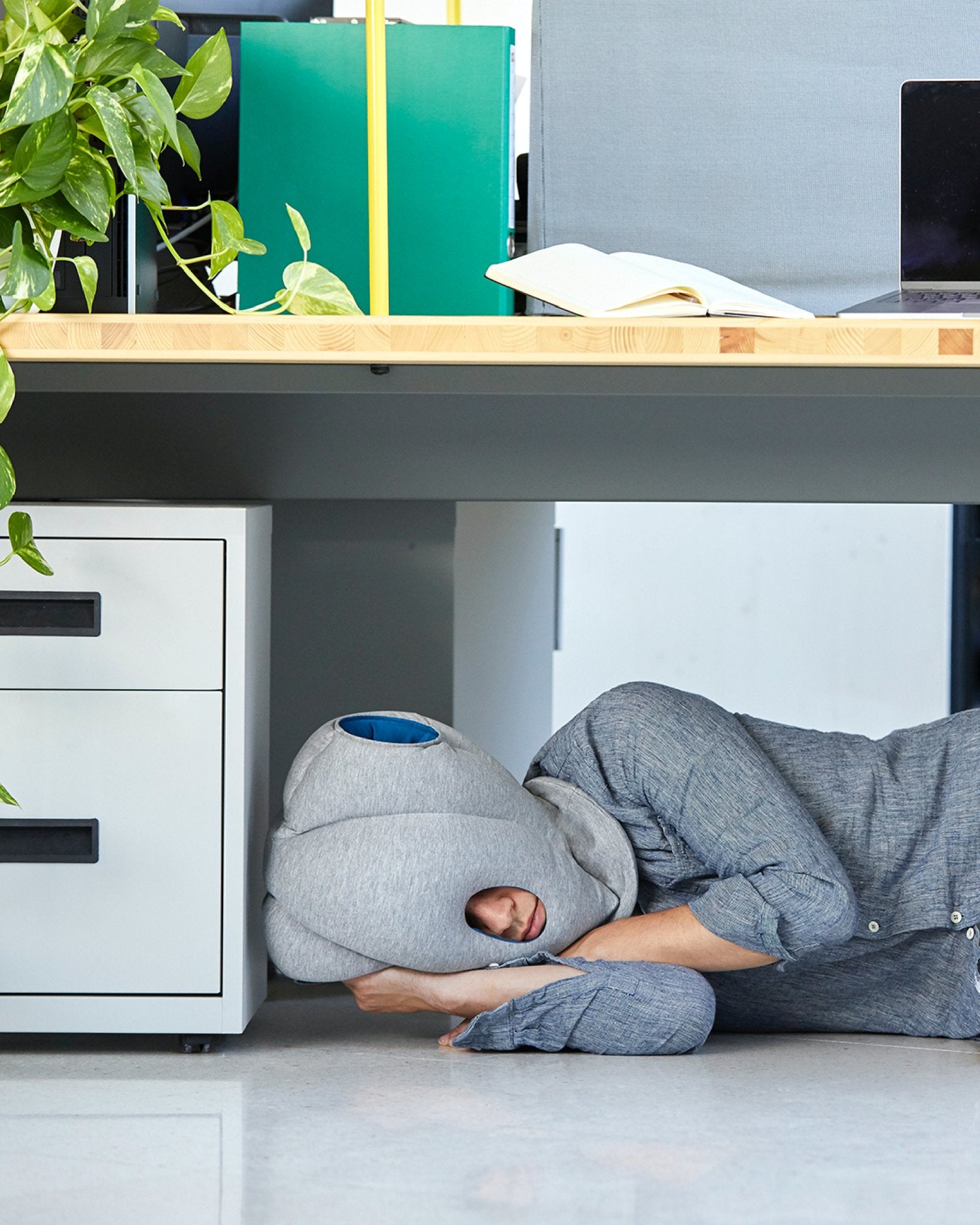Original Napping Pillow - Ostrichpillow